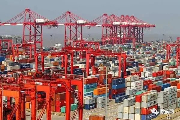 上海港“塞港风波”的反思