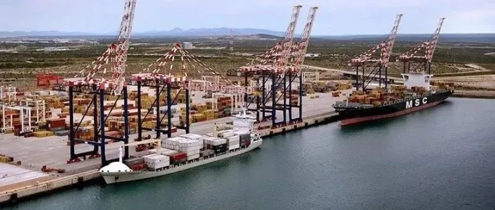 该国港口无限期罢工！码头及铁路运营停滞，船公司宣布暂停订舱