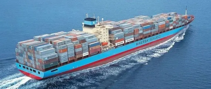 国务院：同意外籍船公司在大连港、天津港、青岛港与洋山港间，开展沿海捎带试点