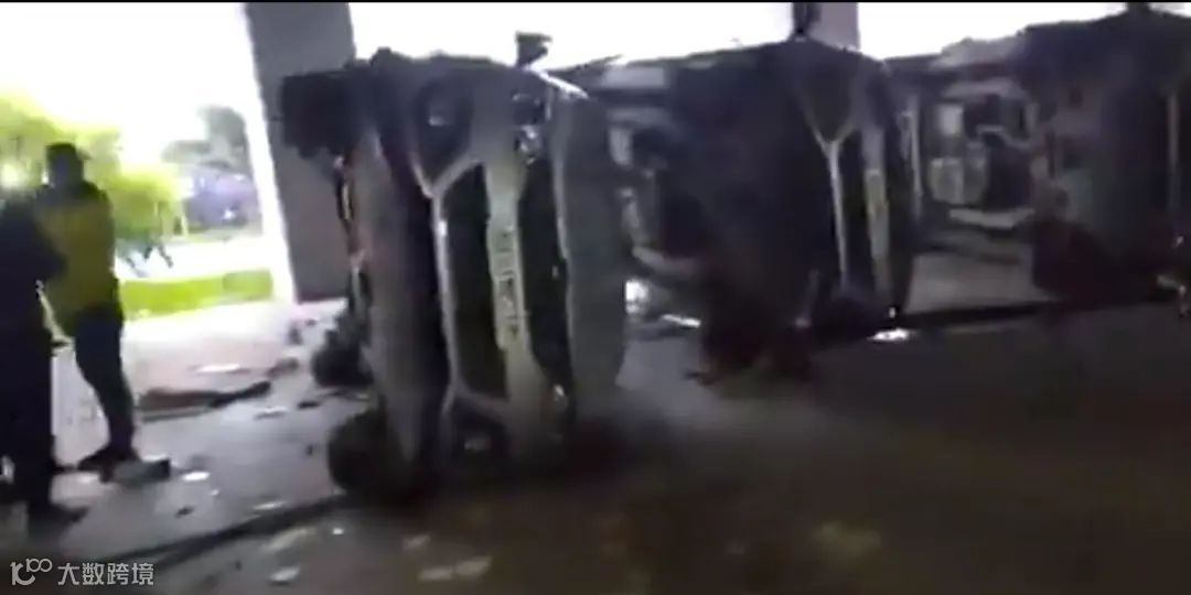 苹果印度工厂大暴乱！近2000人打砸抢烧，放火摧毁设备