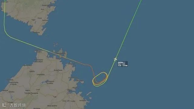 尴尬！飞机抵达后才发现机场已关闭，盘旋许久后无奈返航