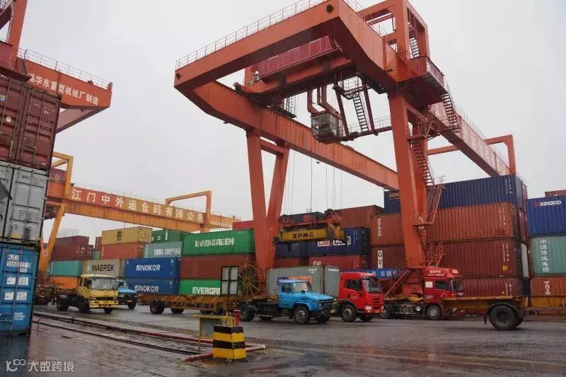 海关宣布通关时间缩短三分之一,你感觉到了吗?