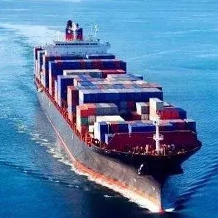 所有船公司都在造大船，却忽略了这个........