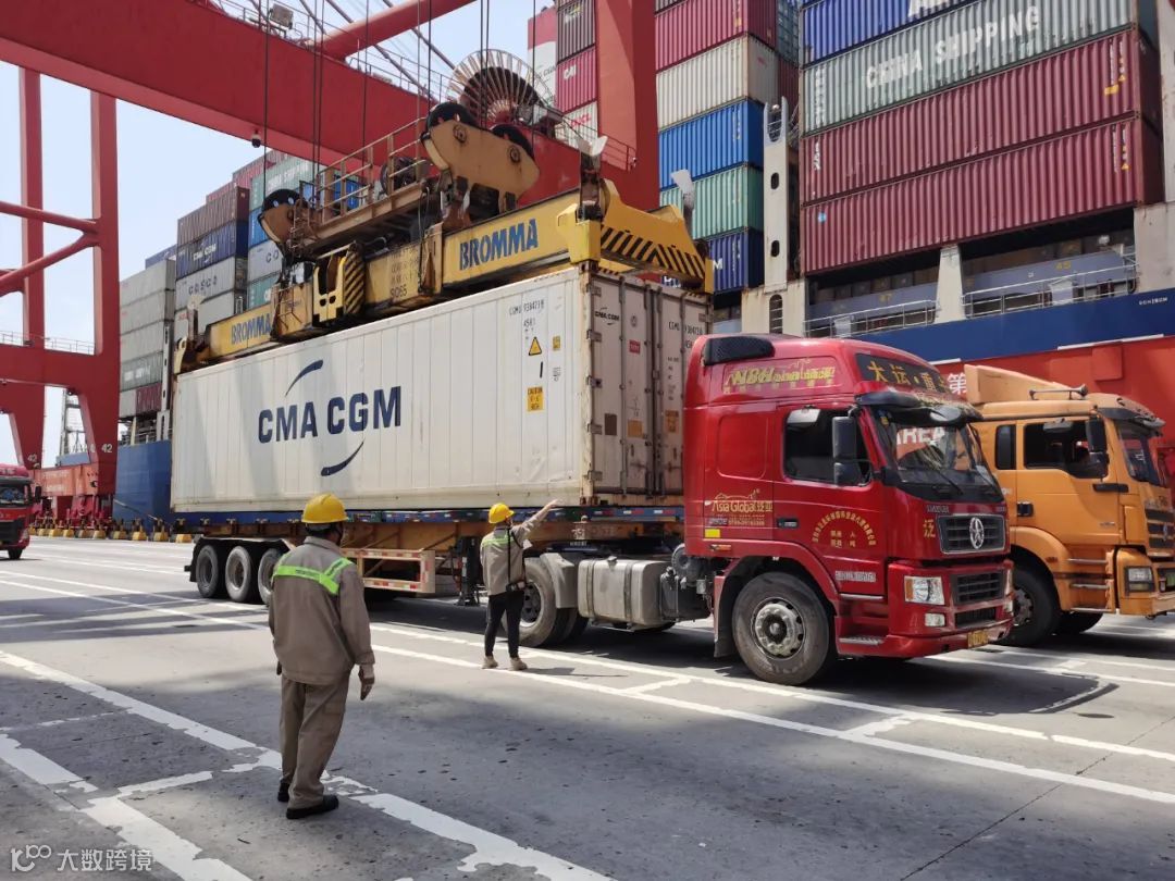 船边直提、抵港直装! 上海宁波深圳等港实行集装箱提货新模式