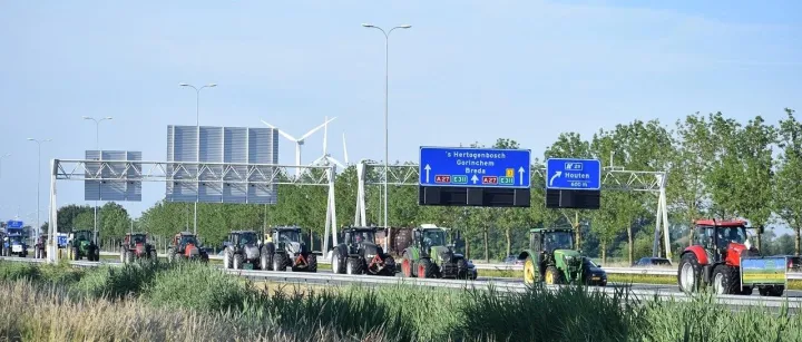 出货注意！封路围港！欧洲多国爆发抗议活动