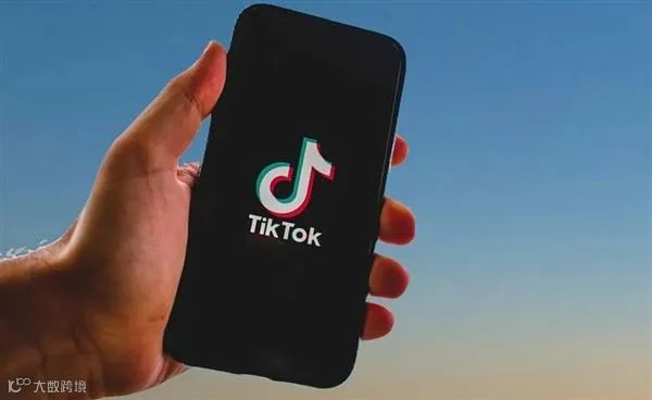 加拿大政府下令关闭字节跳动子公司;中国微短剧市场规模超500亿元;OpenAI买下域名chat.com丨扬帆晚报