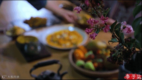 沉寂三年的李子柒，归来为啥仍是顶流？