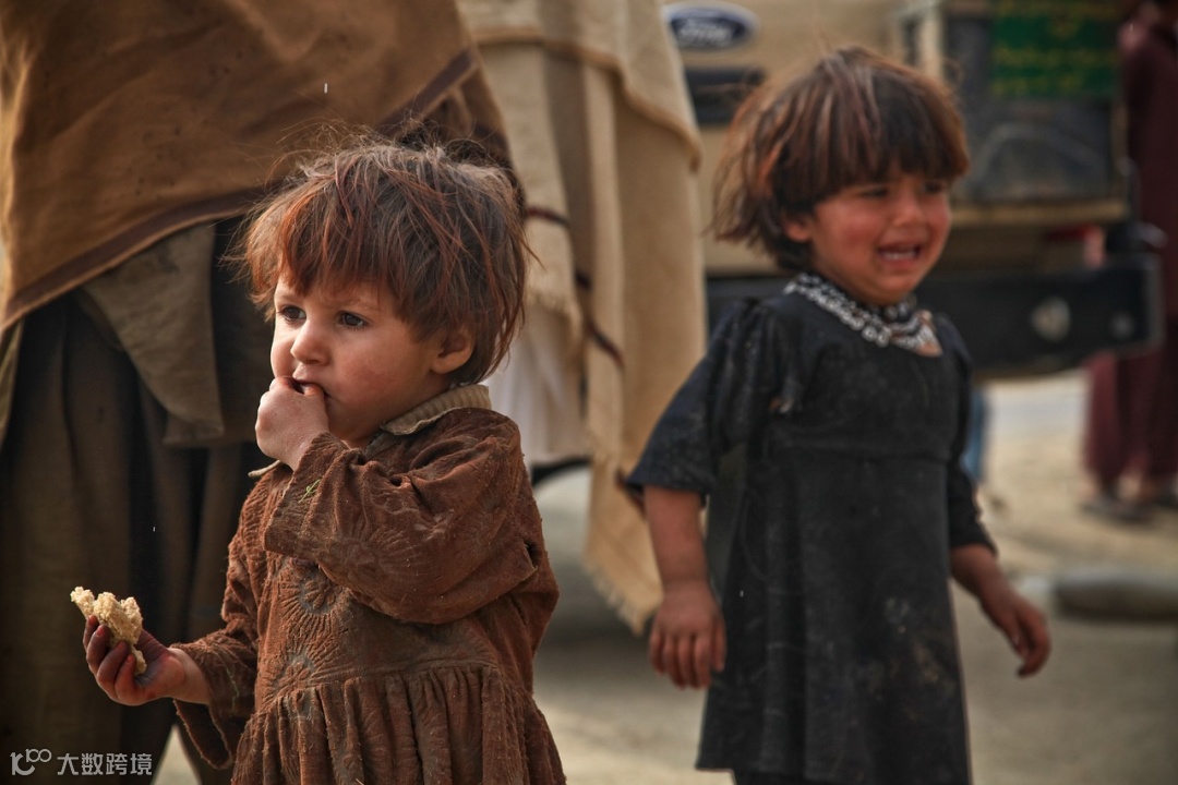 出海人的另一面：在炮火中，做着以命相搏的生意