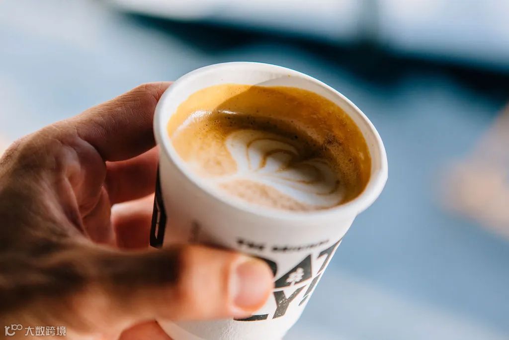 对话OATLY张春：打透、打深、打宽，10亿杯燕麦拿铁之后，饮品创新还能怎么玩？