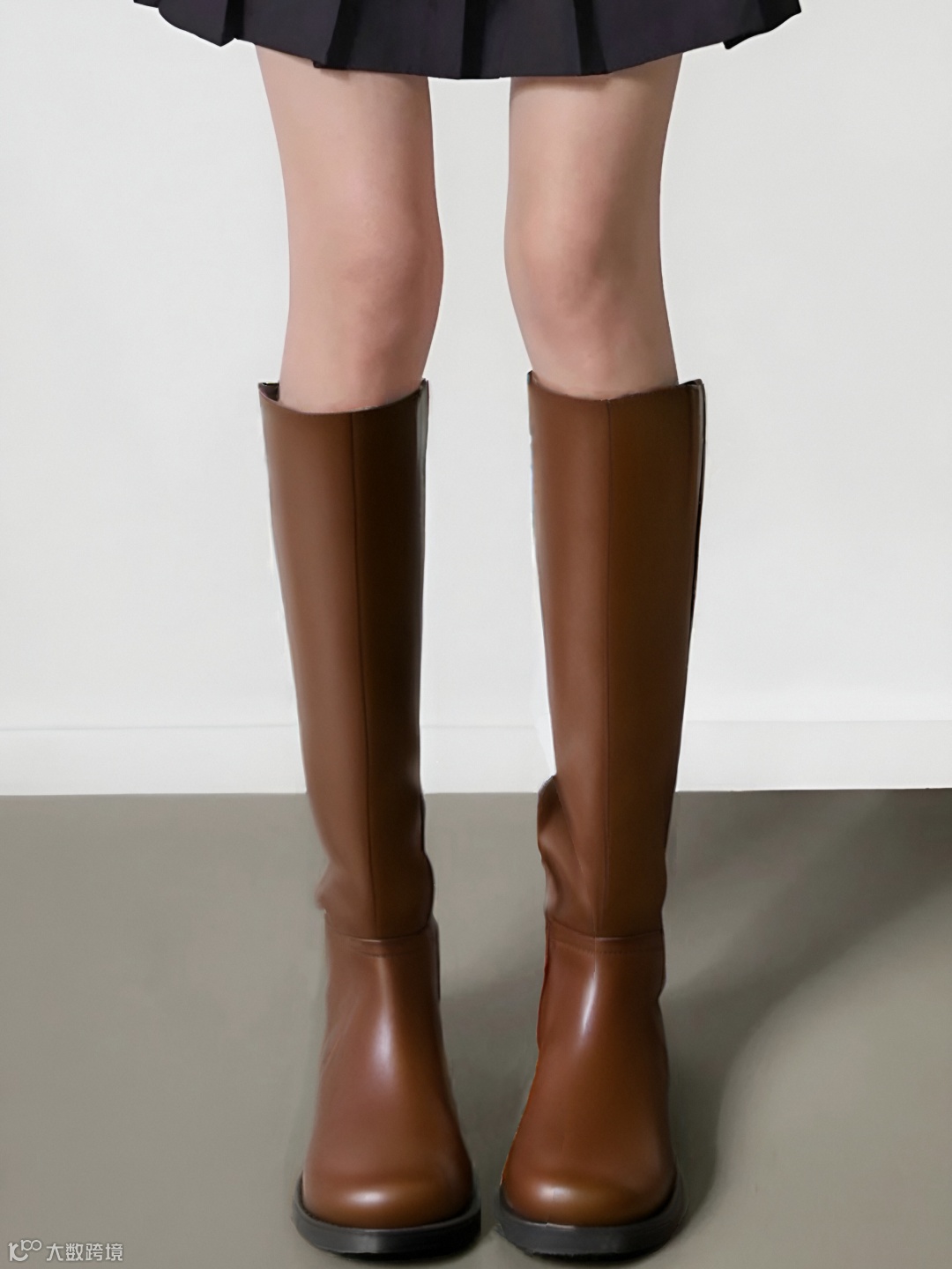 鞋子卖家用AI图片没流量?原来99%的人都搞错了