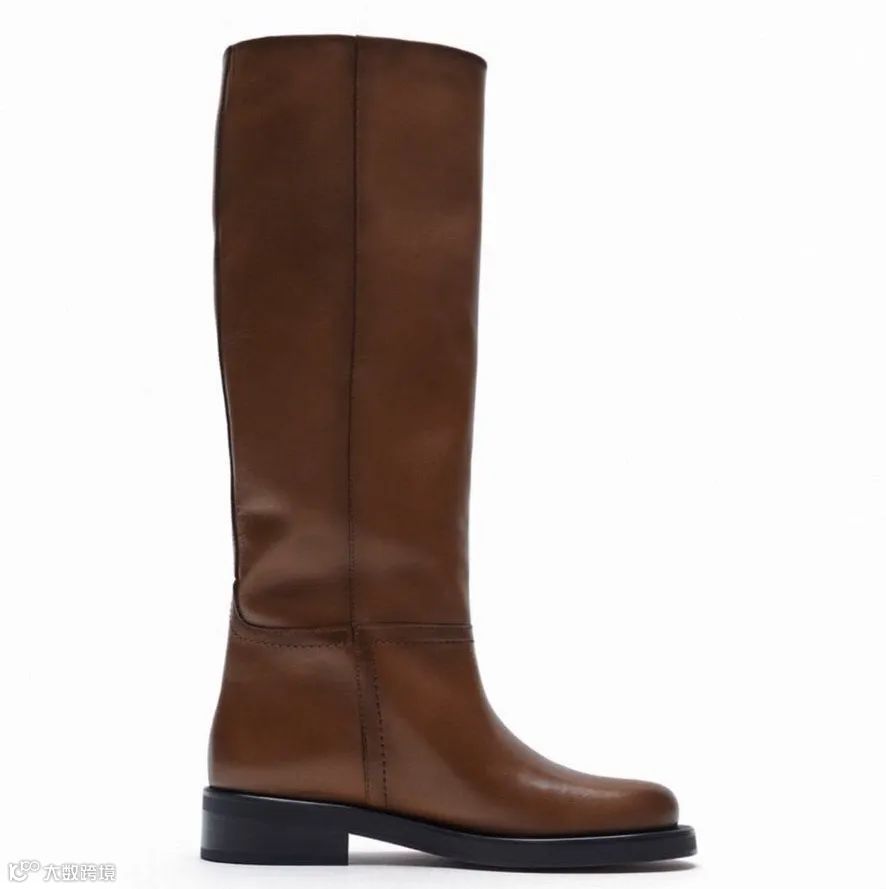 鞋子卖家用AI图片没流量?原来99%的人都搞错了