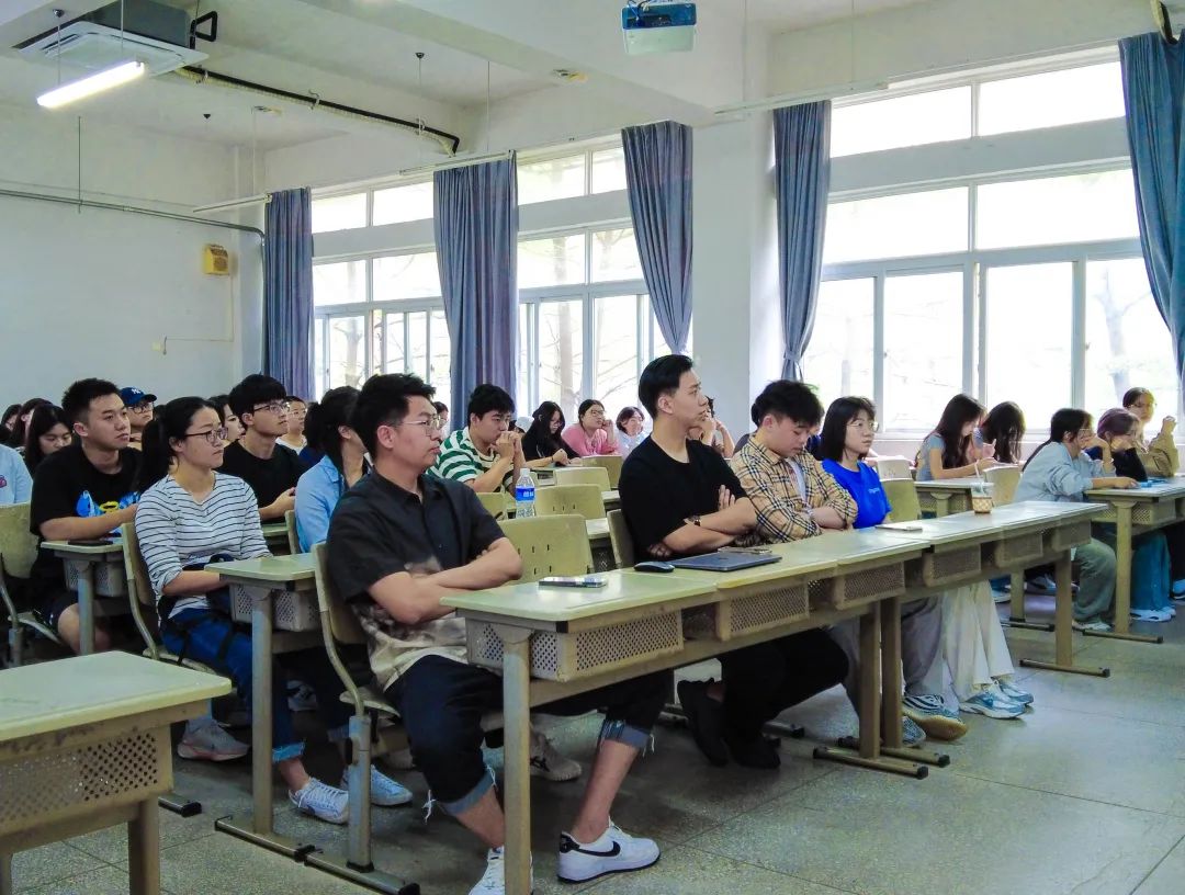 校企联动,步履不停 | 货达世界&厦门海洋职业技术学院国际商贸学院 “菁英”杯暨跨境创业运营班宣讲会圆满结束