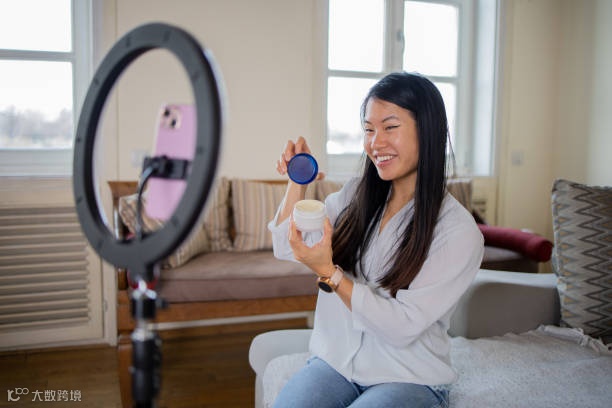 东南亚打工人，也开始逃离工厂