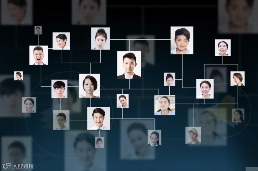 中小商家走出线下生意瓶颈，为何一定要拥抱短视频直播？
