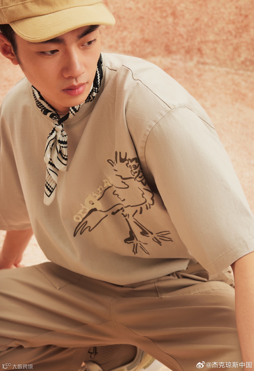 从品牌联名到话题营销,杰克琼斯在小红书引领“蓝颜”潮流新风向