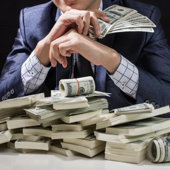 T恤3天卖断货！打工小伙化身TikTok Shop爆款制造者