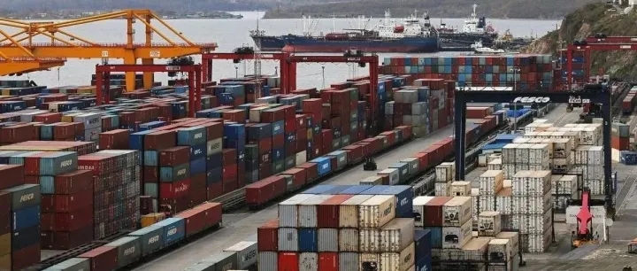 俄罗斯进口我国什么产品较多？