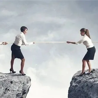 独立站：Google广告和Facebook广告该如何选择？