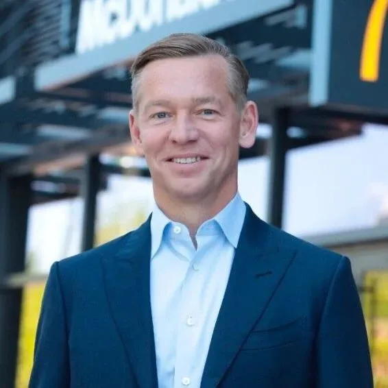 麦当劳全球CEO：如今所有收入群体都在追求物超所值，是一个重要认知