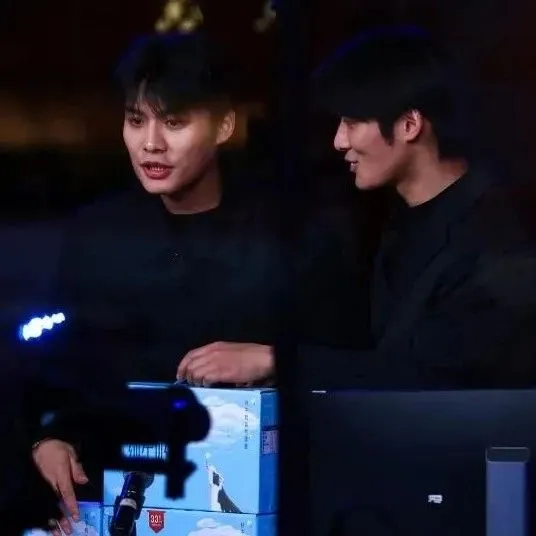 小杨哥美诚月饼风波背后，白牌和平替到底有啥区别？