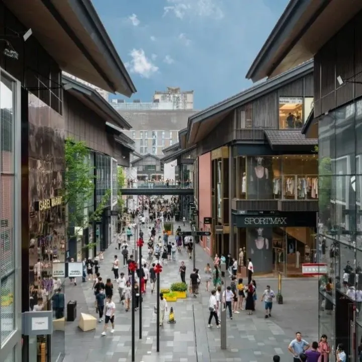 关于花钱这件事，消费者更深思熟虑了