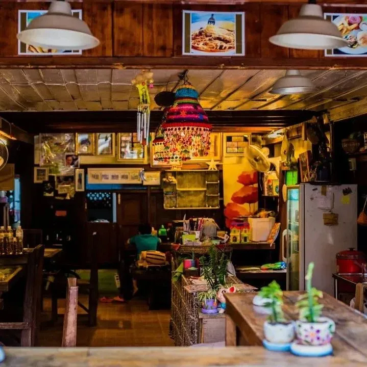 现在开什么店最赚钱？