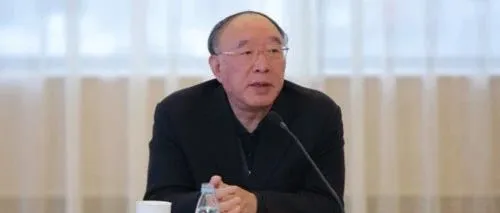 黄奇帆：当前培育发展新质生产力重在抓好三个“新”（原文）