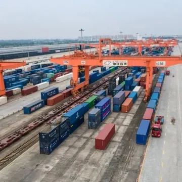 中欧班列规则体系的建立
