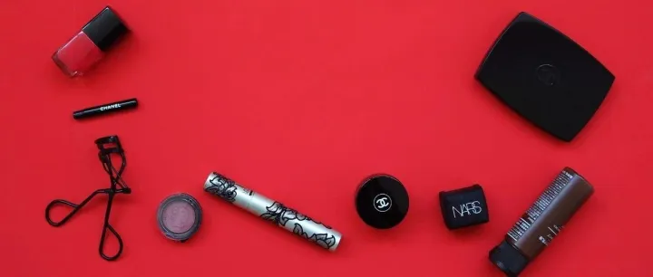 破10亿！这些美妆商品在抖音卖爆了|年度盘点