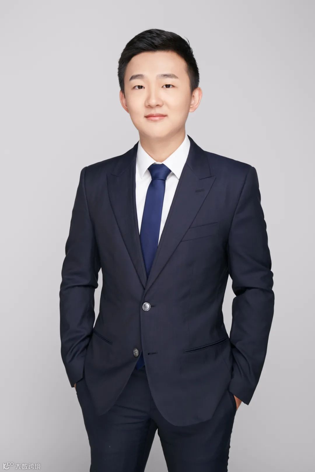 星辉娱乐董事长陈创煌