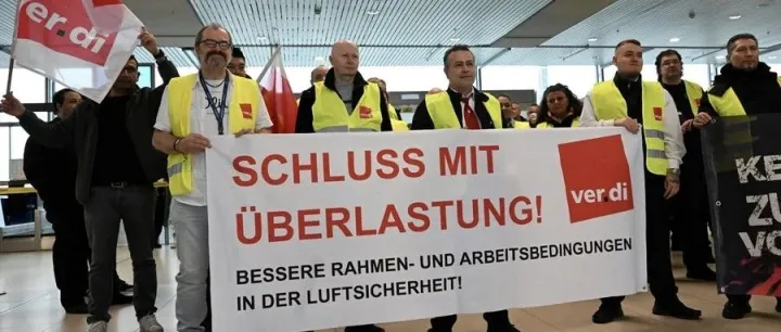 突发！德国机场全面瘫痪！物流供应链告急，逾50万人出行受阻