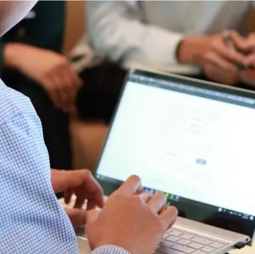 李先生的闪电速度电商进步之路