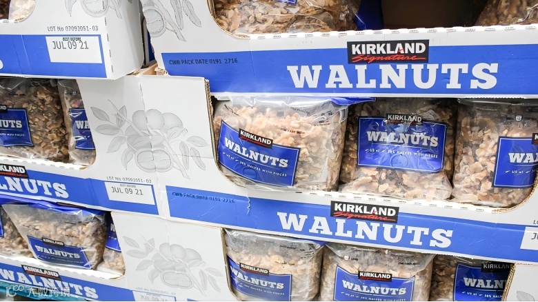 2022-kirkland-signature-shelled-walnuts-1742317009(1).png