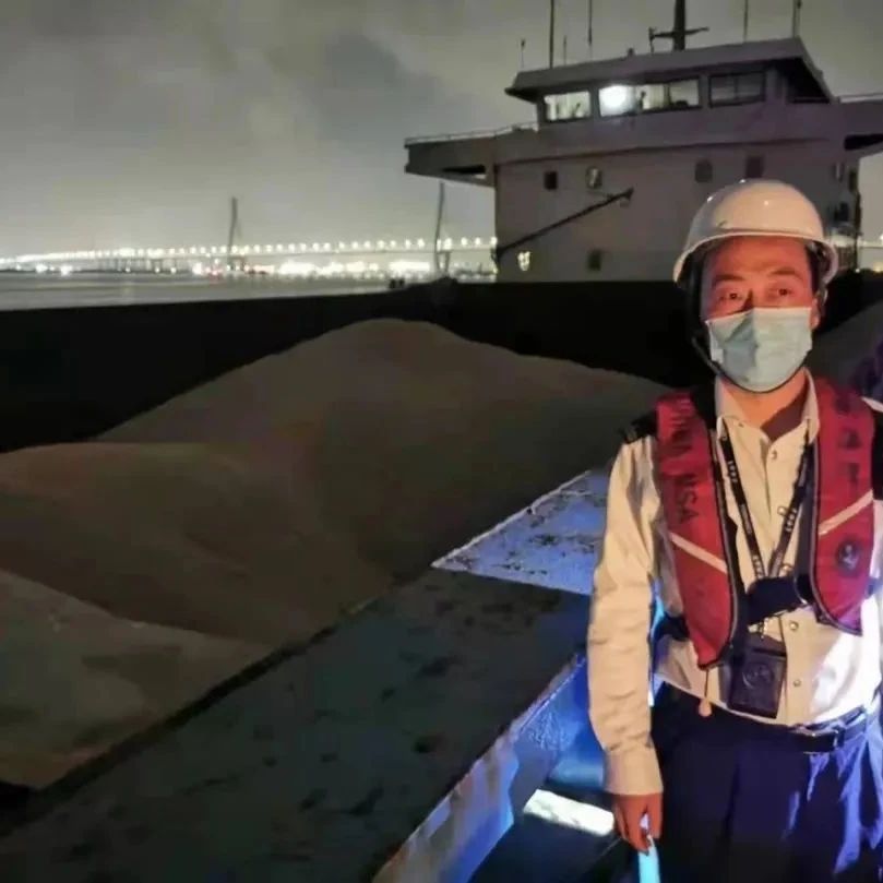违法砂船冲卡逃窜，珠海海事快速擒获_大数跨境｜跨境从业者专属的媒体平台