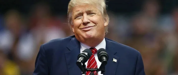 关税暴涨104%！T86政策紧急调整，小额包裹关税最高至150美元？