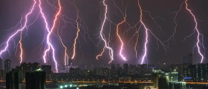行业大变革前夜，今年快递网点的日子比以往更难？
