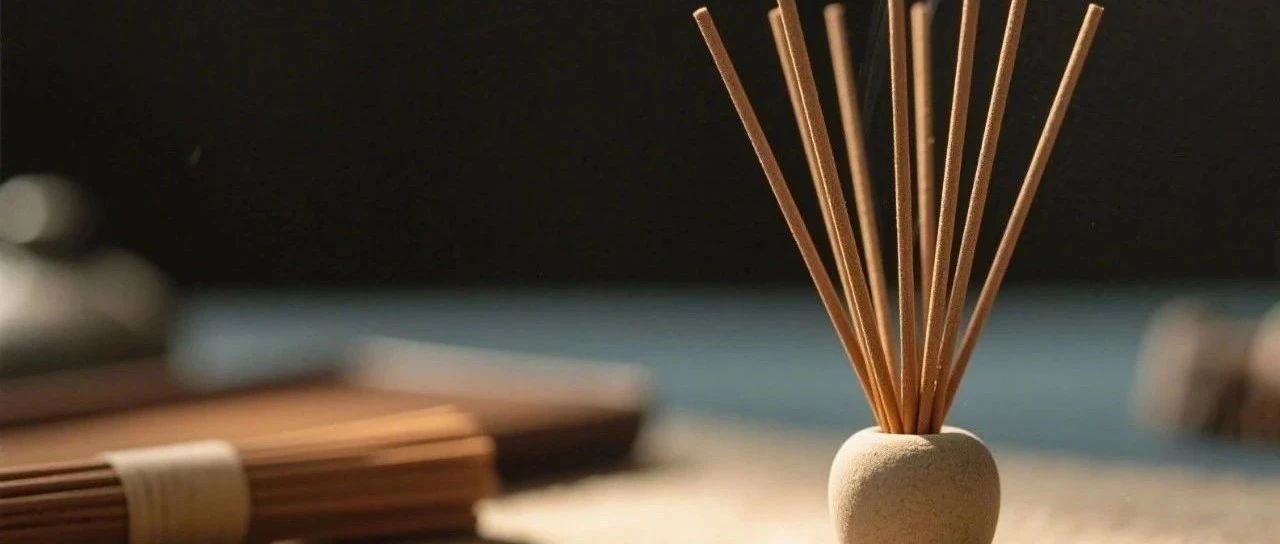 手工香也能撑起百万独立站?这对夫妻做到了- 大数跨境