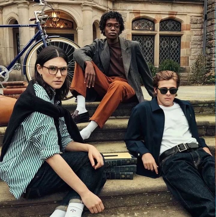 年收7.7亿、客户暴增7.8%！眼镜界"lululemon"让老外疯狂买单 | 品牌出海