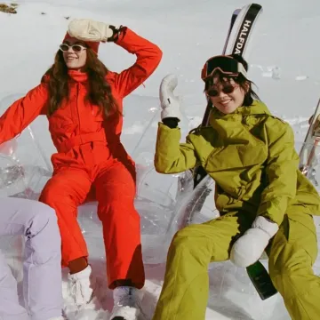 年销8千万！这个只做女款滑雪服的品牌爆红欧美｜品牌出海