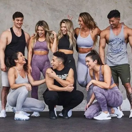 19岁大学生卖健身服年营收50亿，追击lululemon | 品牌出海