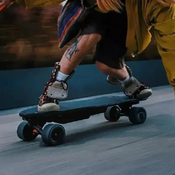 年营收超5000万、销量破10万，这家中国滑板品牌火到50国 | 品牌出海