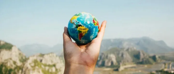 大力发展游戏出海业务的背后，经济学家万字分享：服务贸易做到全球第一，才是贸易强国