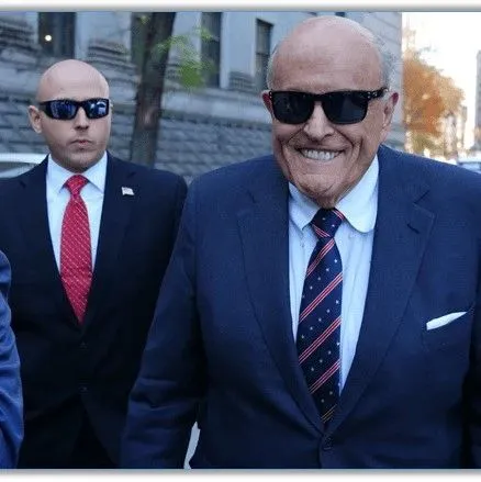 昂跑股票分析：股价暴涨95%以后，昂跑股票该买入还是卖出？