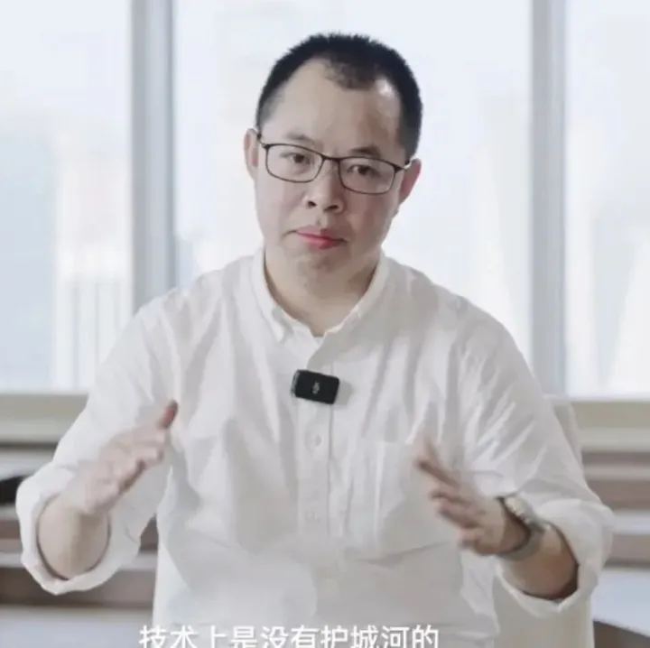 徕芬剃须刀4年磨一剑，「苹果式执念」为何成了致命伤？