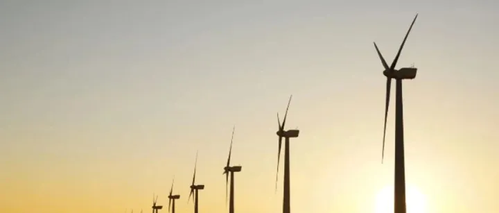 沙特签署83亿美元可再生能源协议，加速能源转型并助力中国企业