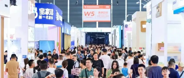 跨境翼出海 | 亮相上海百货会，一起蓝海掘金