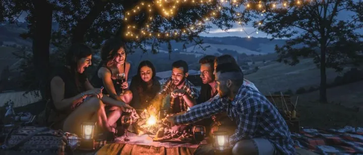 7天爆卖1123单，小灯串撬动户外大生意 | 行业热点