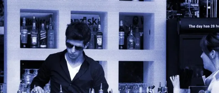 搜索引擎sem，信息流广告举例