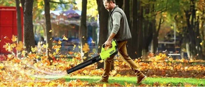 销量暴涨，霸榜亚马逊类目TOP1，这款当季产品海外热销 | 爆品洞察