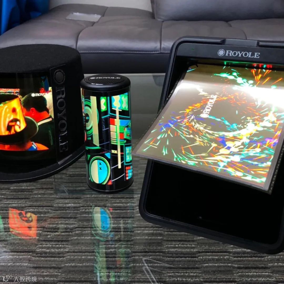 iPhone16Pro古铜色渲染图曝光/华为余承东回应飞坡测试：要有专业的人士参测/OpenAI正考虑调整公司结构以获得更多投资- 大数跨境, image size:1080x1080